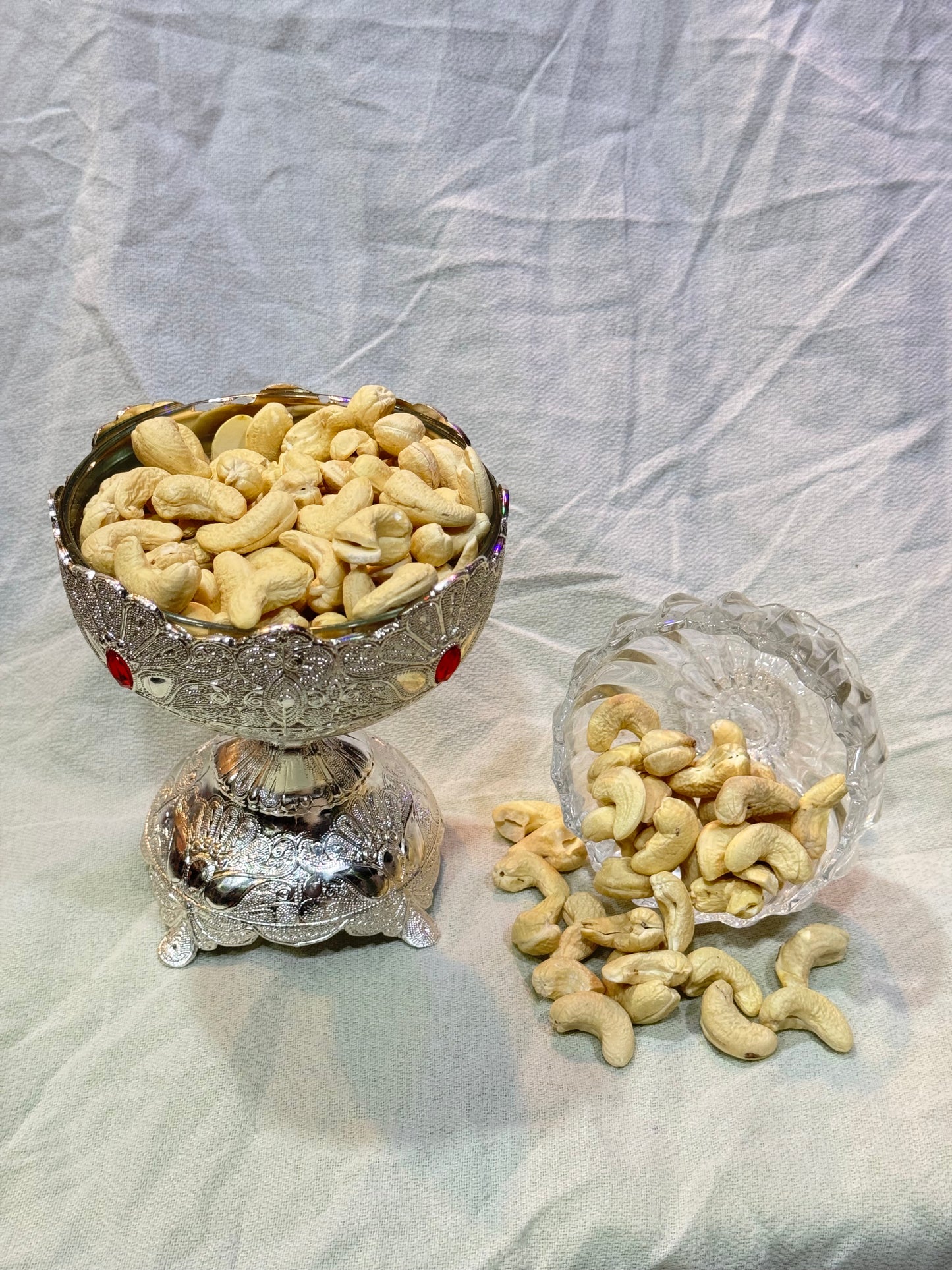 Premium Cashews – A Perfect Blend of Taste & Nutrition